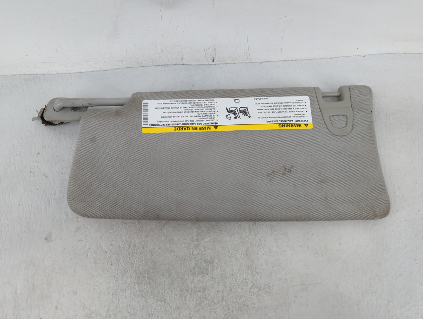 2019 Dodge Ram 2500 Sun Visor Shade Replacement Passenger Right Mirror Fits Fits 2020 2021 2022 OEM Used Auto Parts - Oemuse