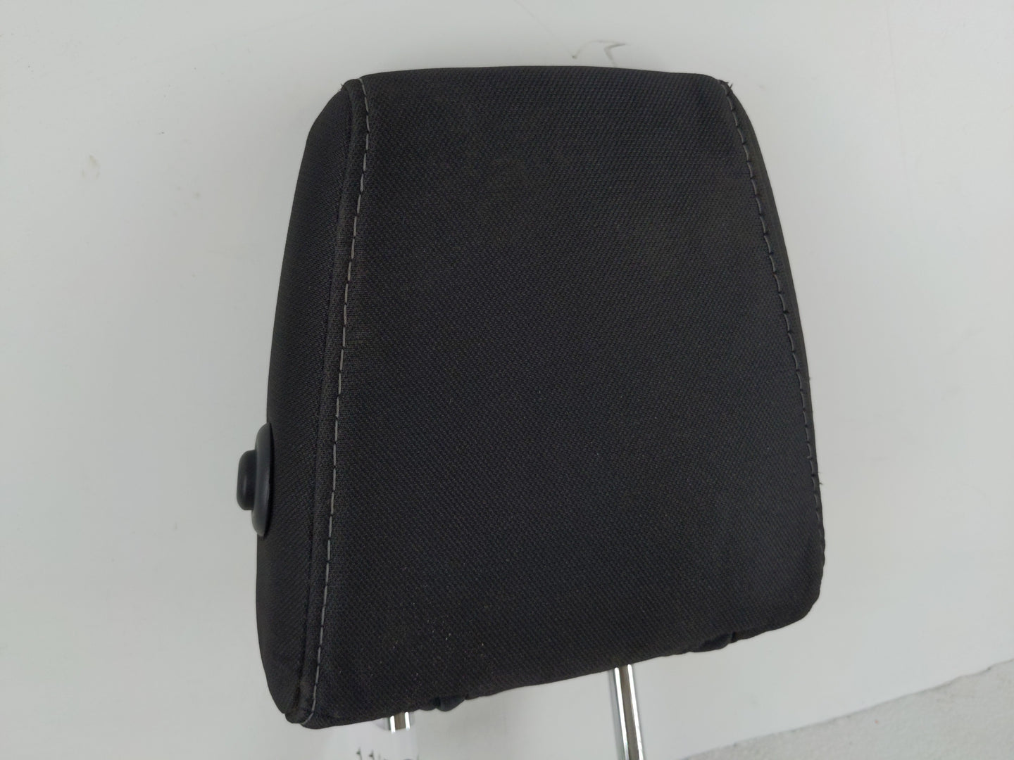 2018-2022 Ford Ecosport Headrest Head Rest Front Driver Passenger Seat - Oemusedautoparts1.com