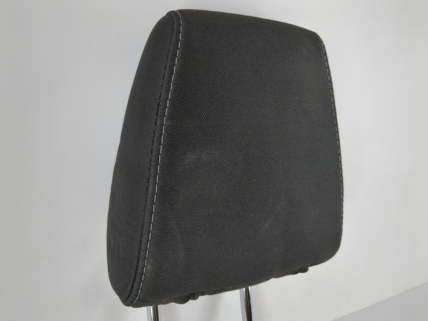 2018-2022 Ford Ecosport Headrest Head Rest Front Driver Passenger Seat Fits Fits 2018 2019 2020 2021 2022 OEM Used Auto Part