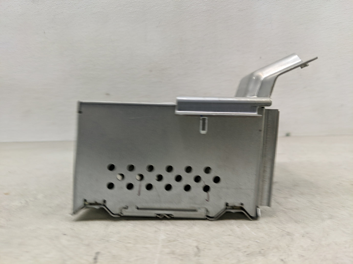 2018-2019 Ford Ecosport Radio AM FM Cd Player Receiver Replacement P/N:J2BT-19C107-HS Fits Fits 2018 2019 OEM Used Auto Part