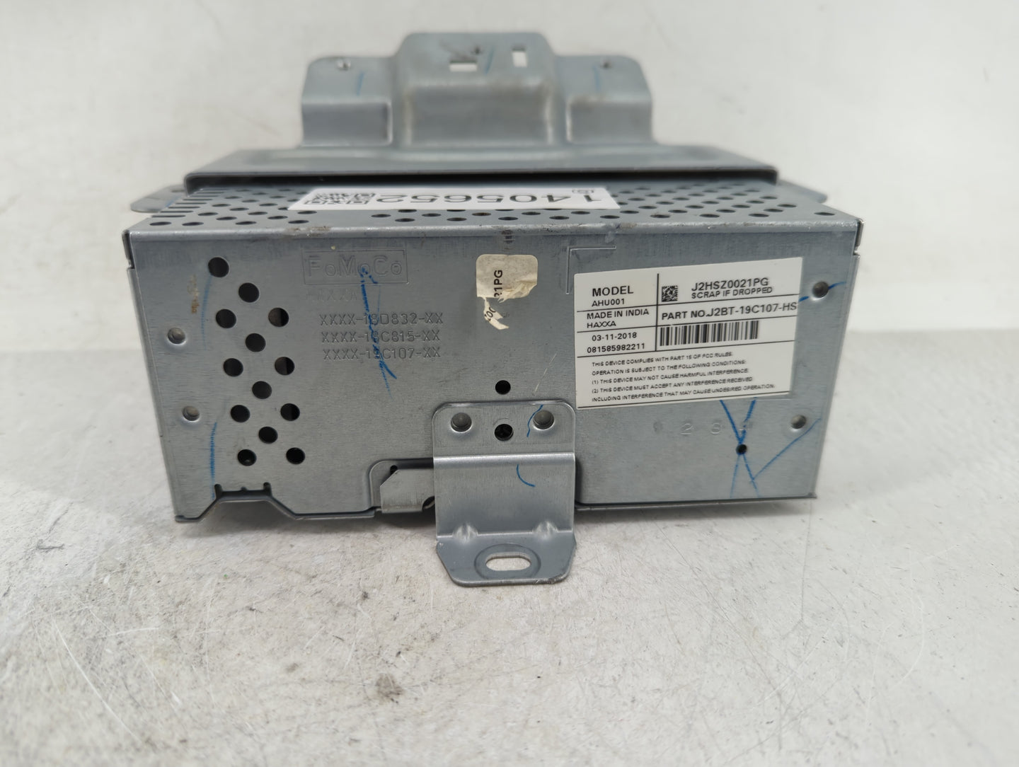2018-2019 Ford Ecosport Radio AM FM Cd Player Receiver Replacement P/N:J2BT-19C107-HS Fits Fits 2018 2019 OEM Used Auto Part