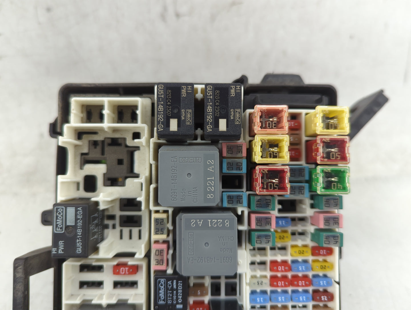 2018-2020 Ford Ecosport Fusebox Fuse Box Panel Relay Module P/N:GN15-12A581-CHG Fits Fits 2018 2019 2020 OEM Used Auto Parts