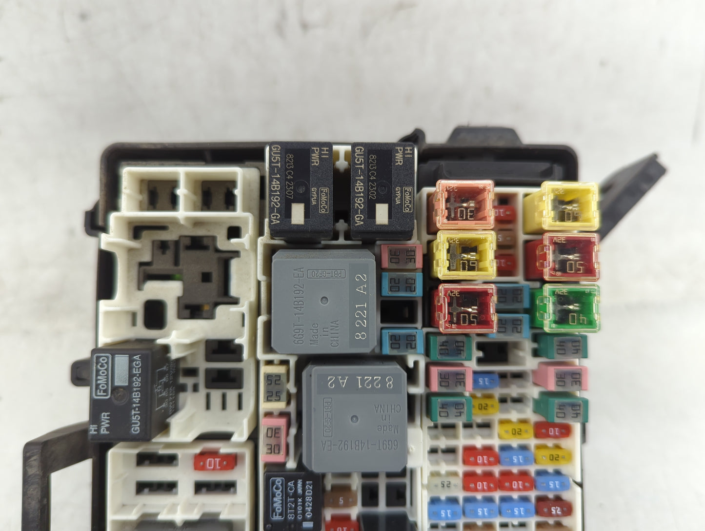 2018-2020 Ford Ecosport Fusebox Fuse Box Panel Relay Module P/N:GN15-12A581-CHG Fits Fits 2018 2019 2020 OEM Used Auto Parts