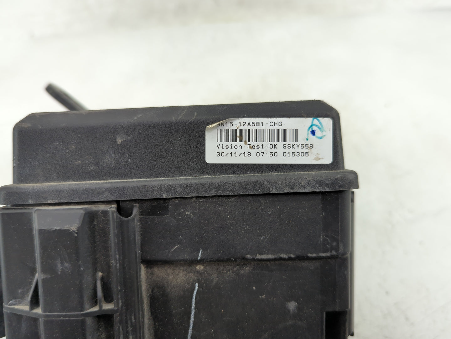 2018-2020 Ford Ecosport Fusebox Fuse Box Panel Relay Module P/N:GN15-12A581-CHG Fits Fits 2018 2019 2020 OEM Used Auto Parts