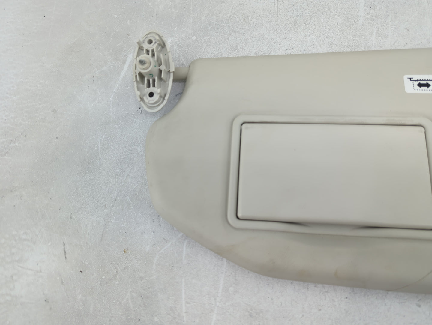 2018-2020 Ford Ecosport Sun Visor Shade Replacement Passenger Right Mirror Fits Fits 2018 2019 2020 OEM Used Auto Parts - Oe