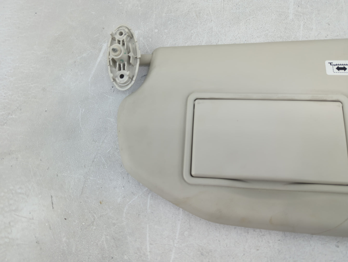 2018-2020 Ford Ecosport Sun Visor Shade Replacement Passenger Right Mirror Fits Fits 2018 2019 2020 OEM Used Auto Parts - Oe