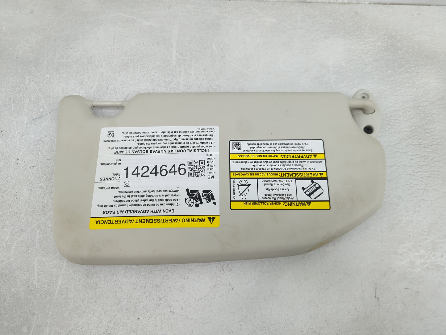 2018-2020 Ford Ecosport Sun Visor Shade Replacement Passenger Right Mirror Fits Fits 2018 2019 2020 OEM Used Auto Parts - Oe