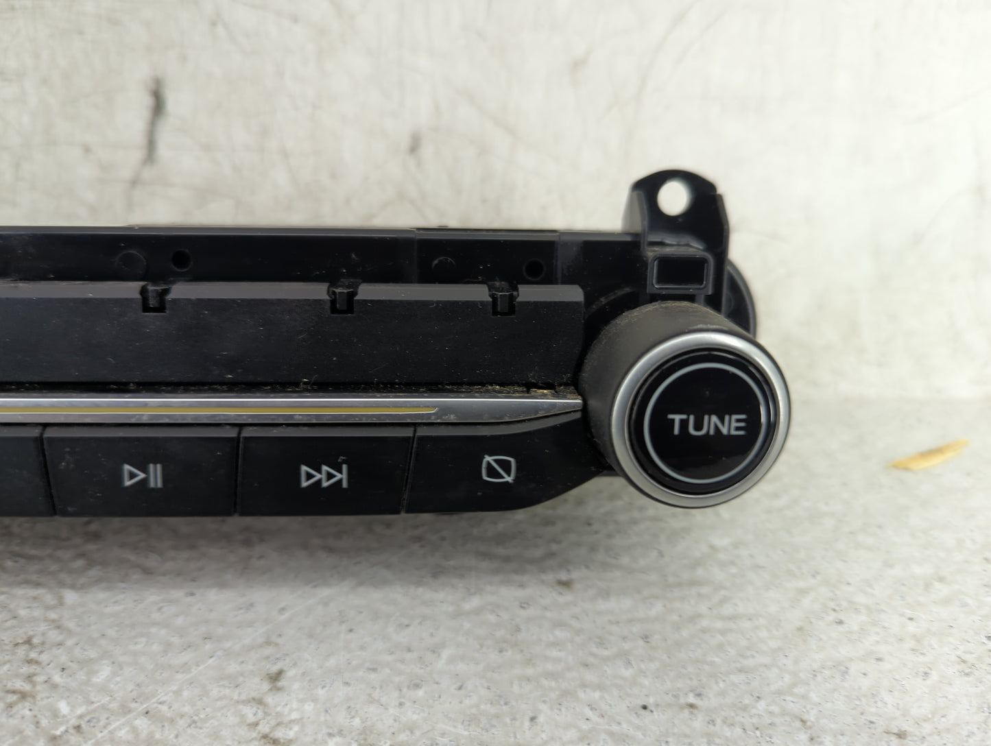 2018-2020 Ford Ecosport Radio Control Panel - Oemusedautoparts1.com