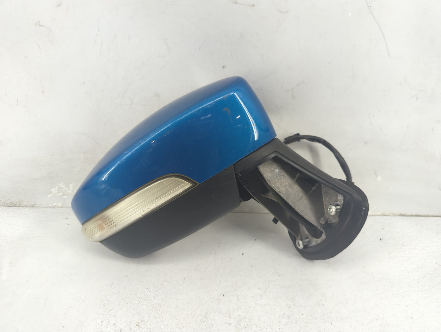 2018-2022 Ford Ecosport Passenger Side View Mirror - Right Door Mirror OEM Used - Oemusedautoparts1.com