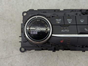 2018-2020 Ford Ecosport Climate Control Module Temperature AC/Heater Replacement P/N:GN15-18C612-CH Fits Fits 2018 2019 2020 OEM Used Auto Parts
