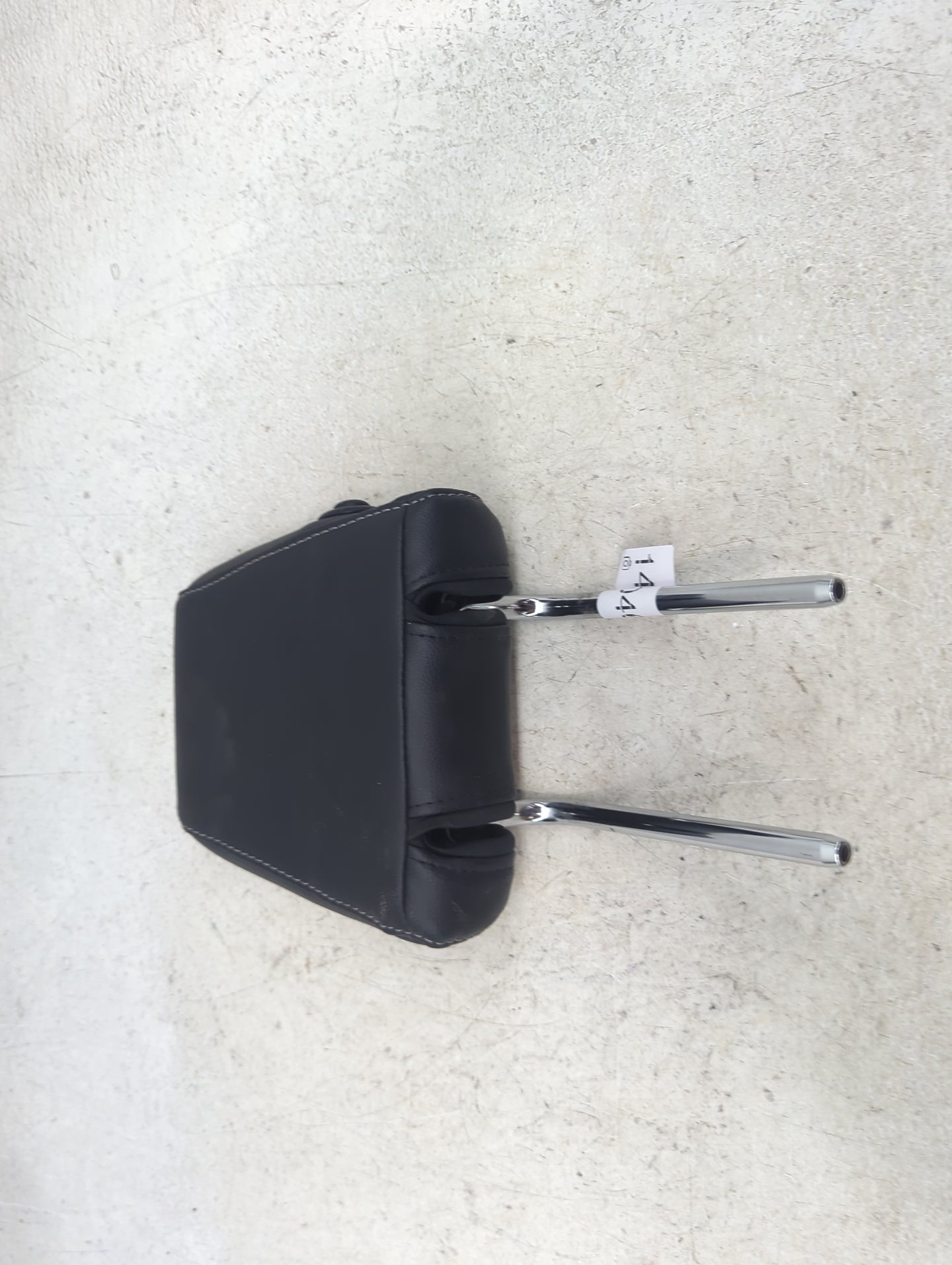 2018-2022 Ford Ecosport Headrest Head Rest Front Driver Seat Black 1470466 - Oemusedautoparts1.com