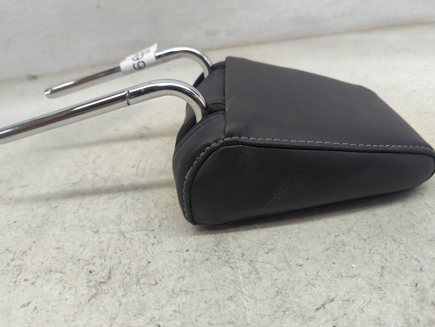 2018-2022 Ford Ecosport Headrest Head Rest Front Driver Seat Black 1470466 - Oemusedautoparts1.com
