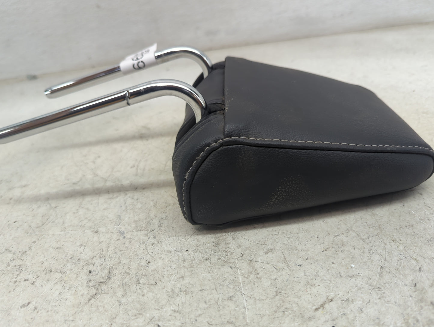 2018-2022 Ford Ecosport Headrest Head Rest Front Driver Seat Black 1470466 - Oemusedautoparts1.com