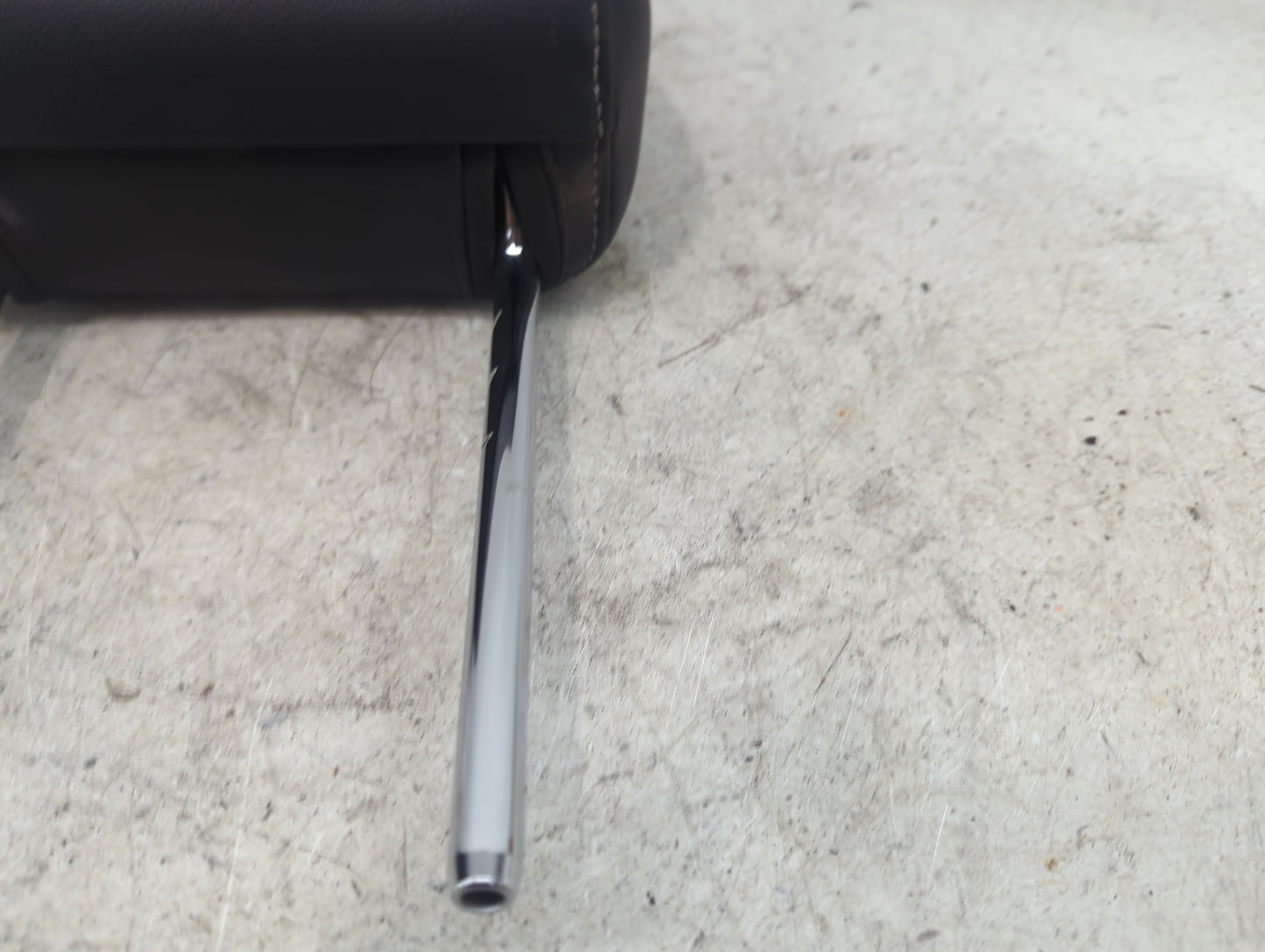 2018-2022 Ford Ecosport Headrest Head Rest Front Driver Passenger Seat Fits Fits 2018 2019 2020 2021 2022 OEM Used Auto Part