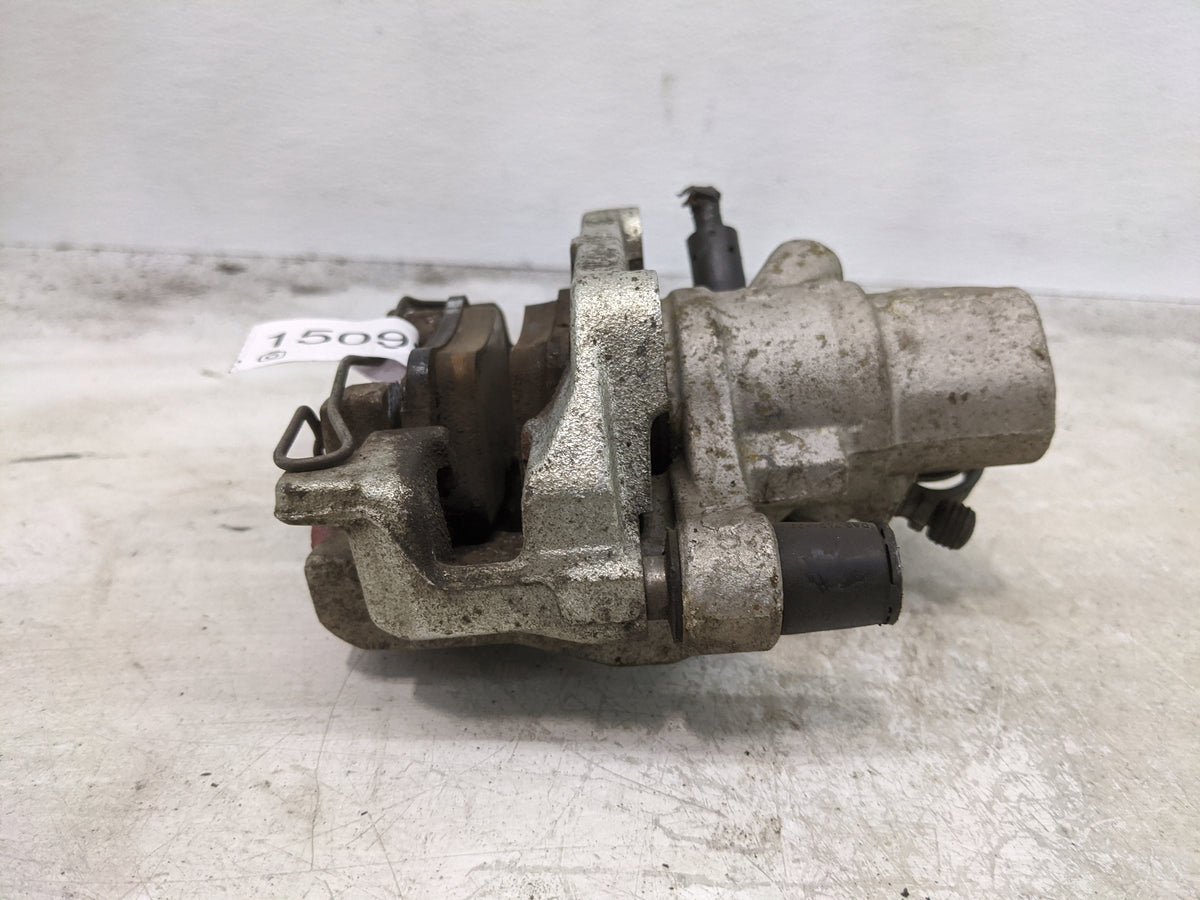2018-2022 Ford Ecosport Front Driver Left Brake Caliper 1509917 - Oemusedautoparts1.com