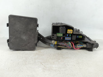 2018-2020 Ford Ecosport Fusebox Fuse Box Panel Relay Module P/N:7154-5763-30 7254-5763-30 Fits Fits 2018 2019 2020 OEM Used Auto Parts