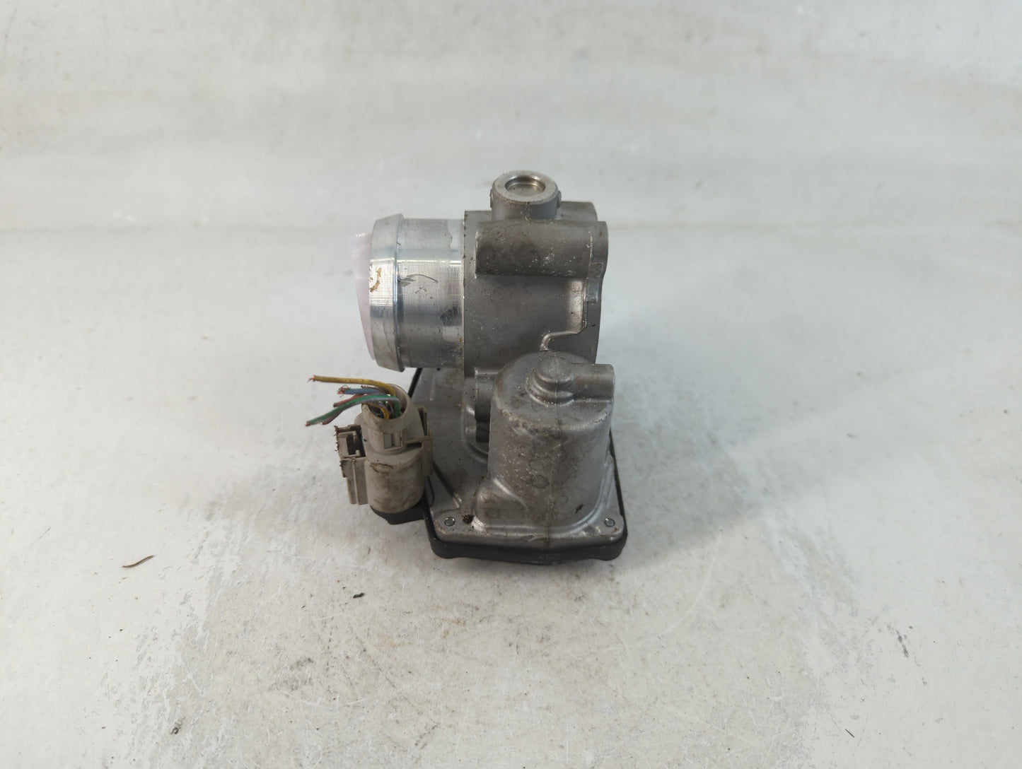 2018-2021 Ford Ecosport Throttle Body P/N:CM5G-9F991-GA Fits Fits 2018 2019 2020 2021 OEM Used Auto Parts - Oemusedautoparts