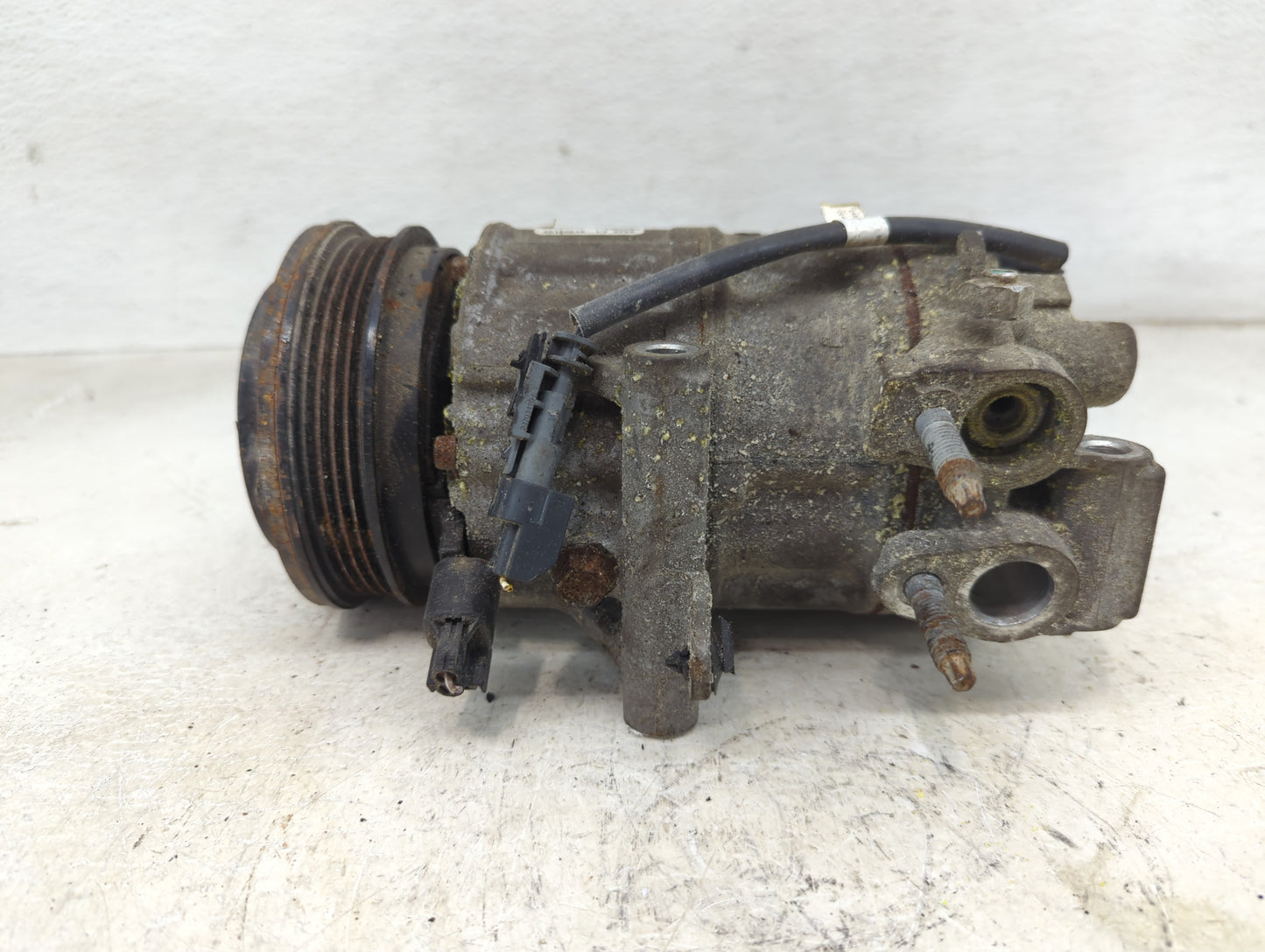 2018-2022 Ford Ecosport Air Conditioning A/c Ac Compressor Oem - Oemusedautoparts1.com