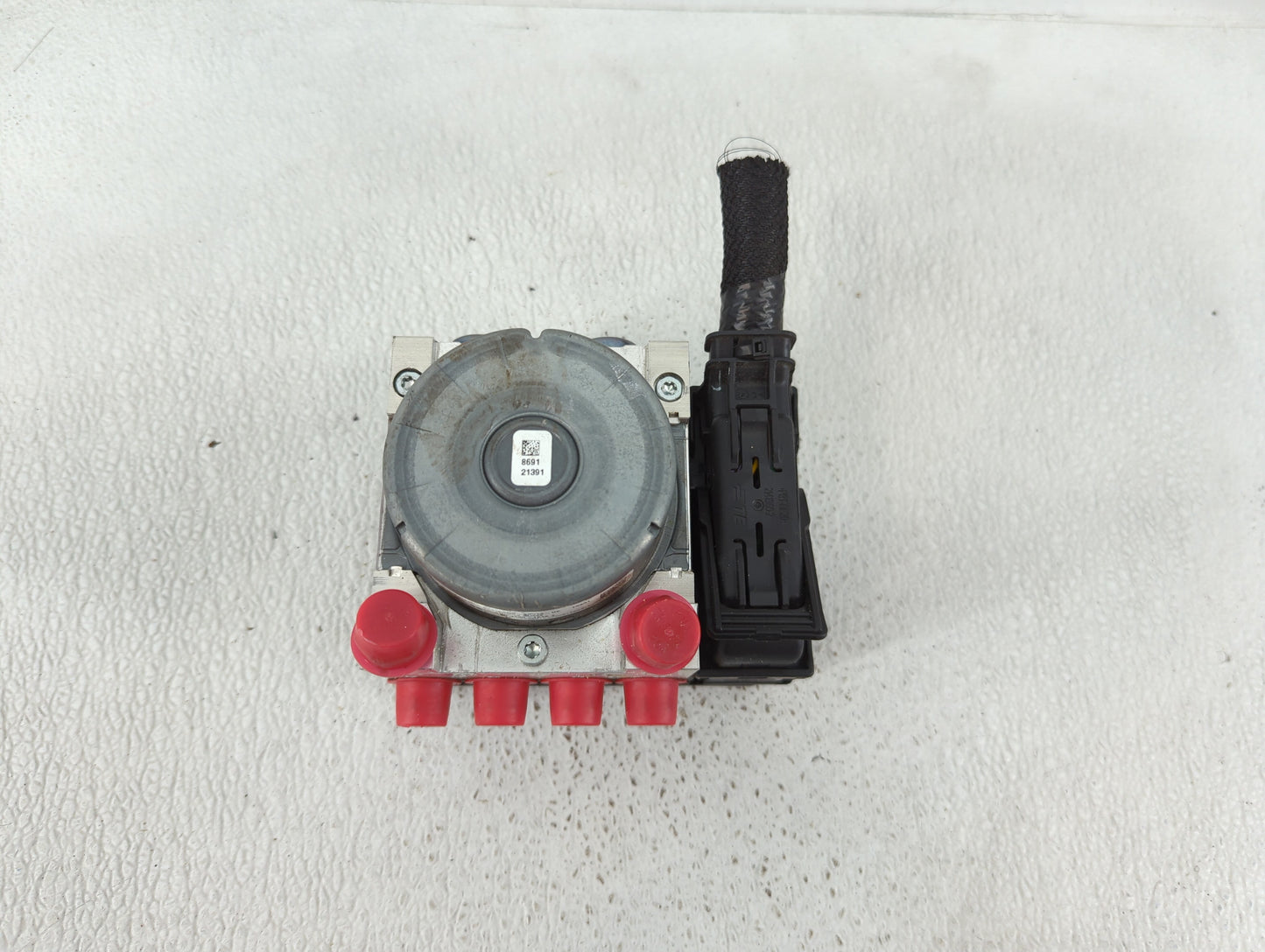 2019-2020 Ford Edge ABS Pump Control Module Replacement P/N:K2GC-2B373-DE L2GC-2B373-DB Fits Fits 2019 2020 OEM Used Auto Pa