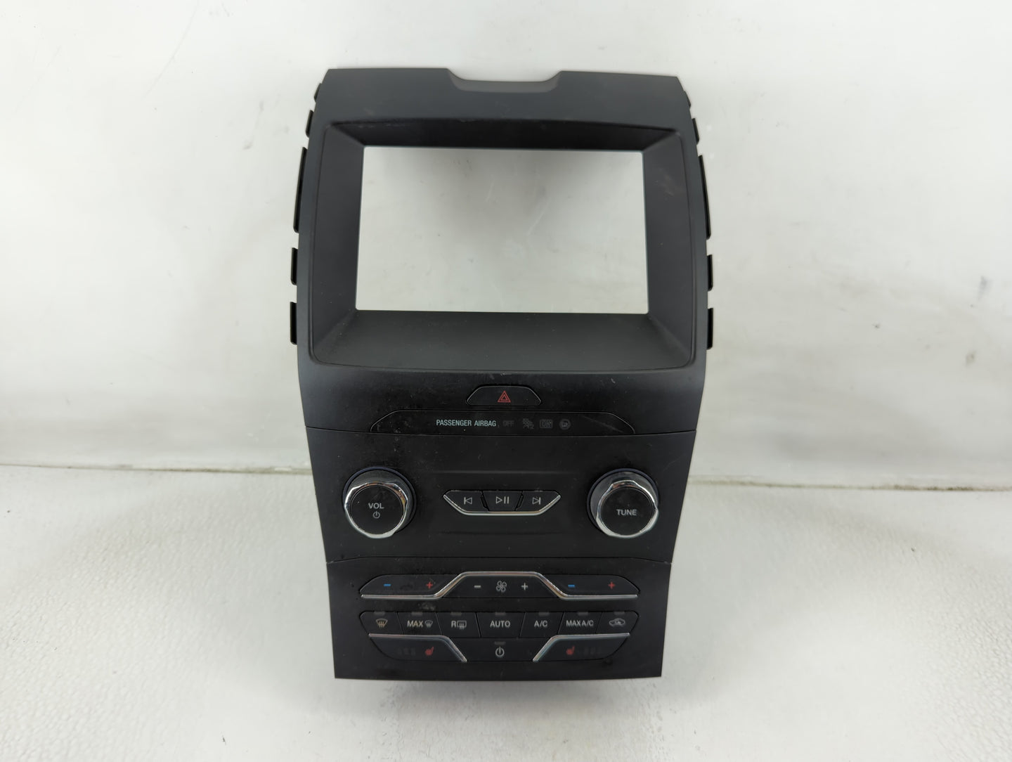 2019-2020 Ford Edge Radio Control Panel - Oemusedautoparts1.com