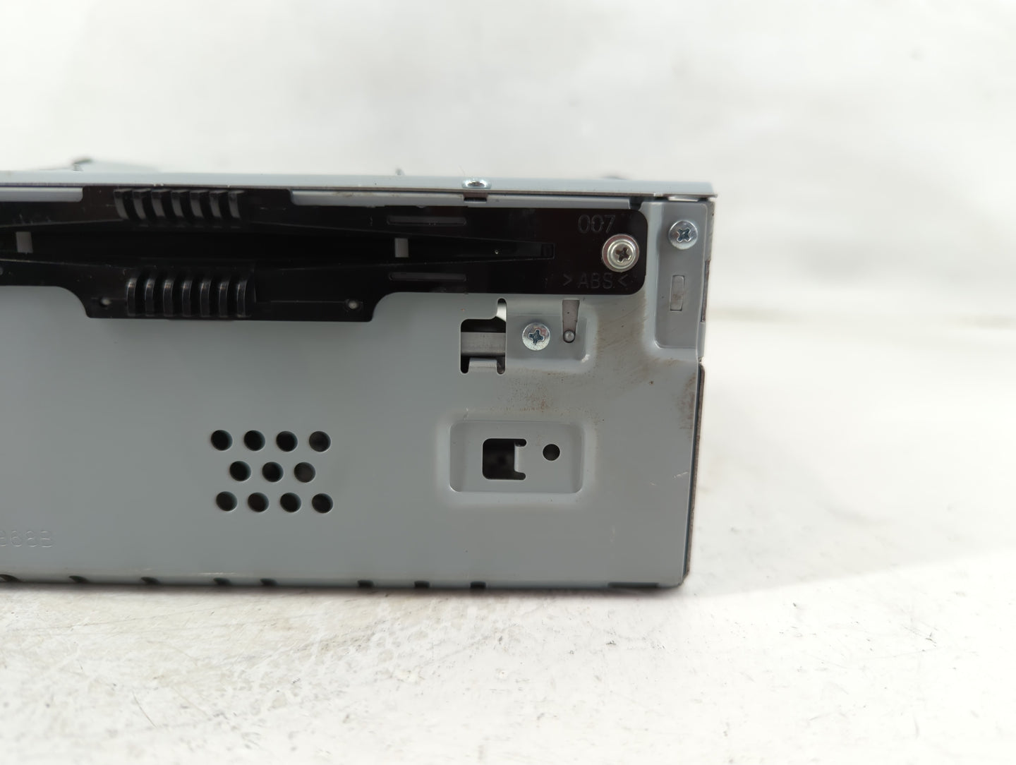 2019 Ford Edge Radio AM FM Cd Player Receiver Replacement Fits OEM Used Auto Parts - Oemusedautoparts1.com