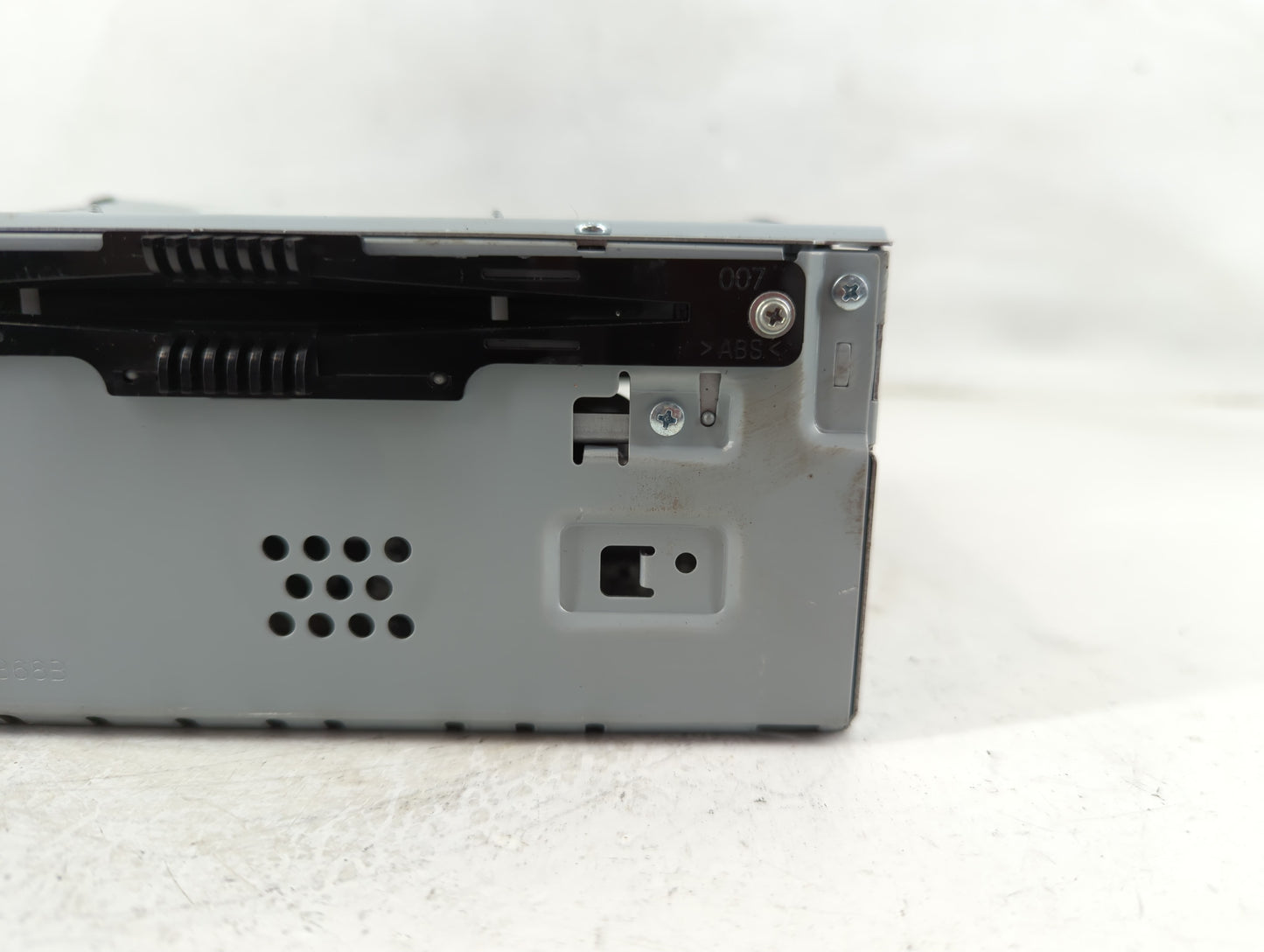 2019 Ford Edge Radio AM FM Cd Player Receiver Replacement Fits OEM Used Auto Parts - Oemusedautoparts1.com