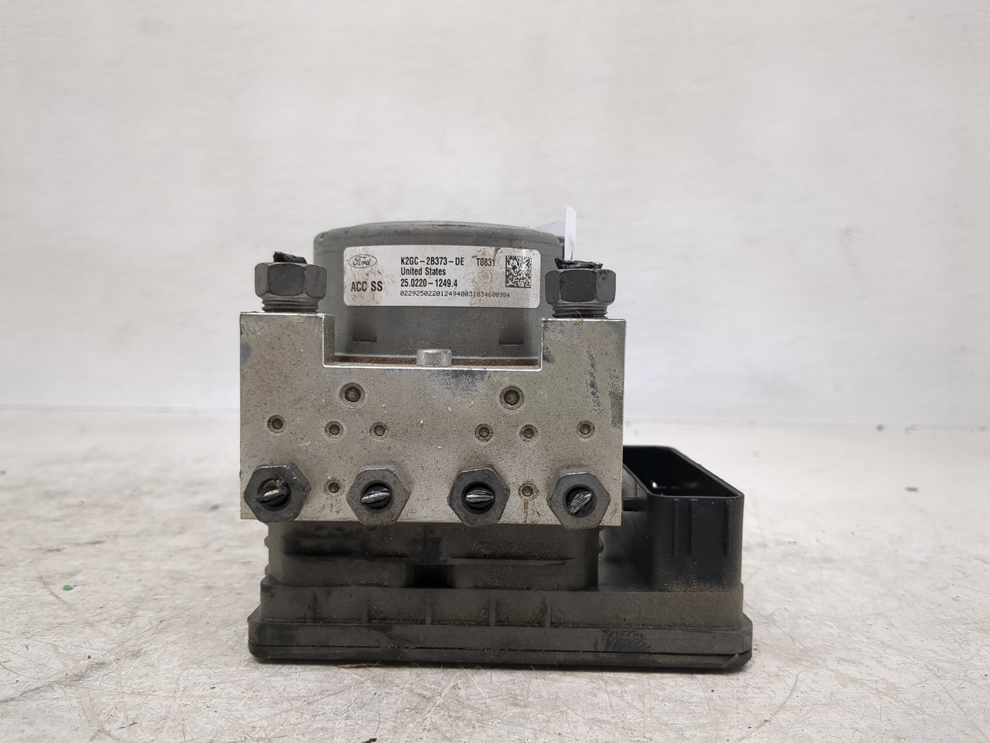 2019-2020 Ford Edge ABS Pump Control Module Replacement Fits Fits 2019 2020 OEM Used Auto Parts - Oemusedautoparts1.com