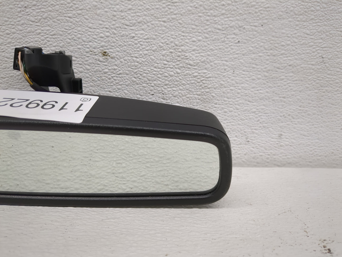2019-2020 Ford Edge Interior Rear View Mirror Replacement OEM P/N:E11026532 E11046532 Fits Fits 2019 2020 OEM Used Auto Part