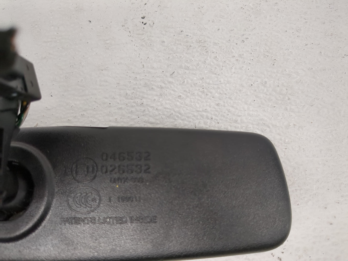 2019-2020 Ford Edge Interior Rear View Mirror Replacement OEM P/N:E11026532 E11046532 Fits Fits 2019 2020 OEM Used Auto Part