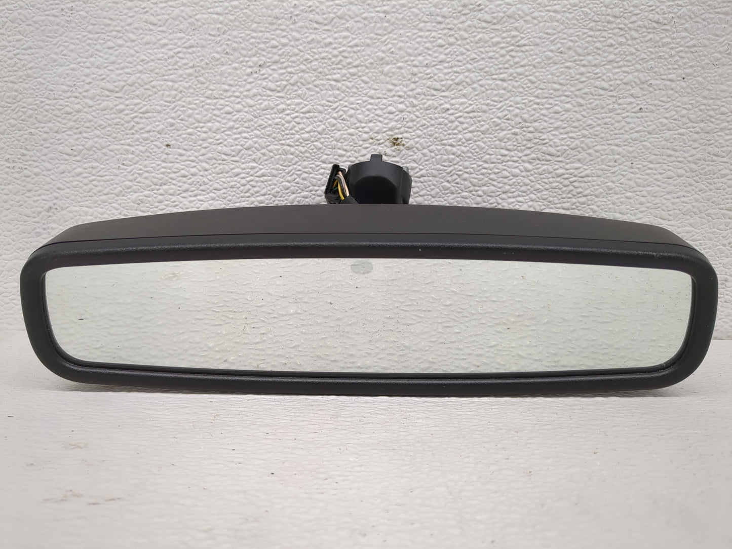 2019-2020 Ford Edge Interior Rear View Mirror Replacement OEM P/N:E11026532 E11046532 Fits Fits 2019 2020 OEM Used Auto Part