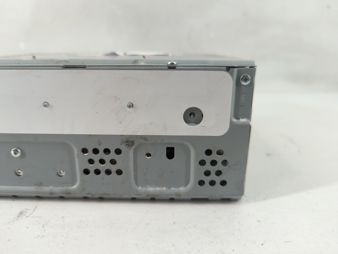 2019 Ford Edge Radio AM FM Cd Player Receiver Replacement Fits OEM Used Auto Parts - Oemusedautoparts1.com