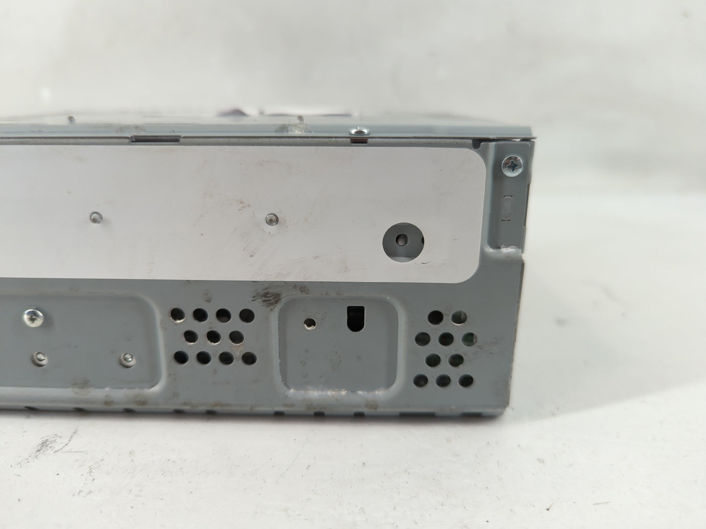 2019 Ford Edge Radio AM FM Cd Player Receiver Replacement Fits OEM Used Auto Parts - Oemusedautoparts1.com