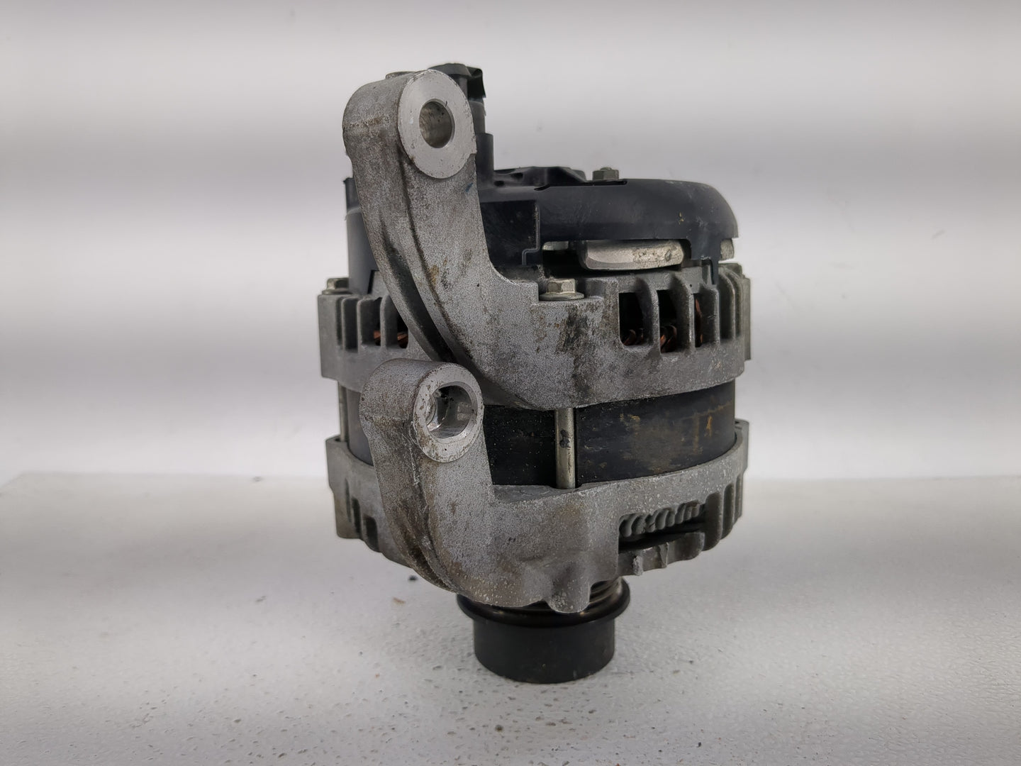 2019-2020 Ford Edge Alternator Replacement Generator Charging Assembly Engine OEM P/N:MX104211-1151 K2GT-10300-BC Fits OEM U