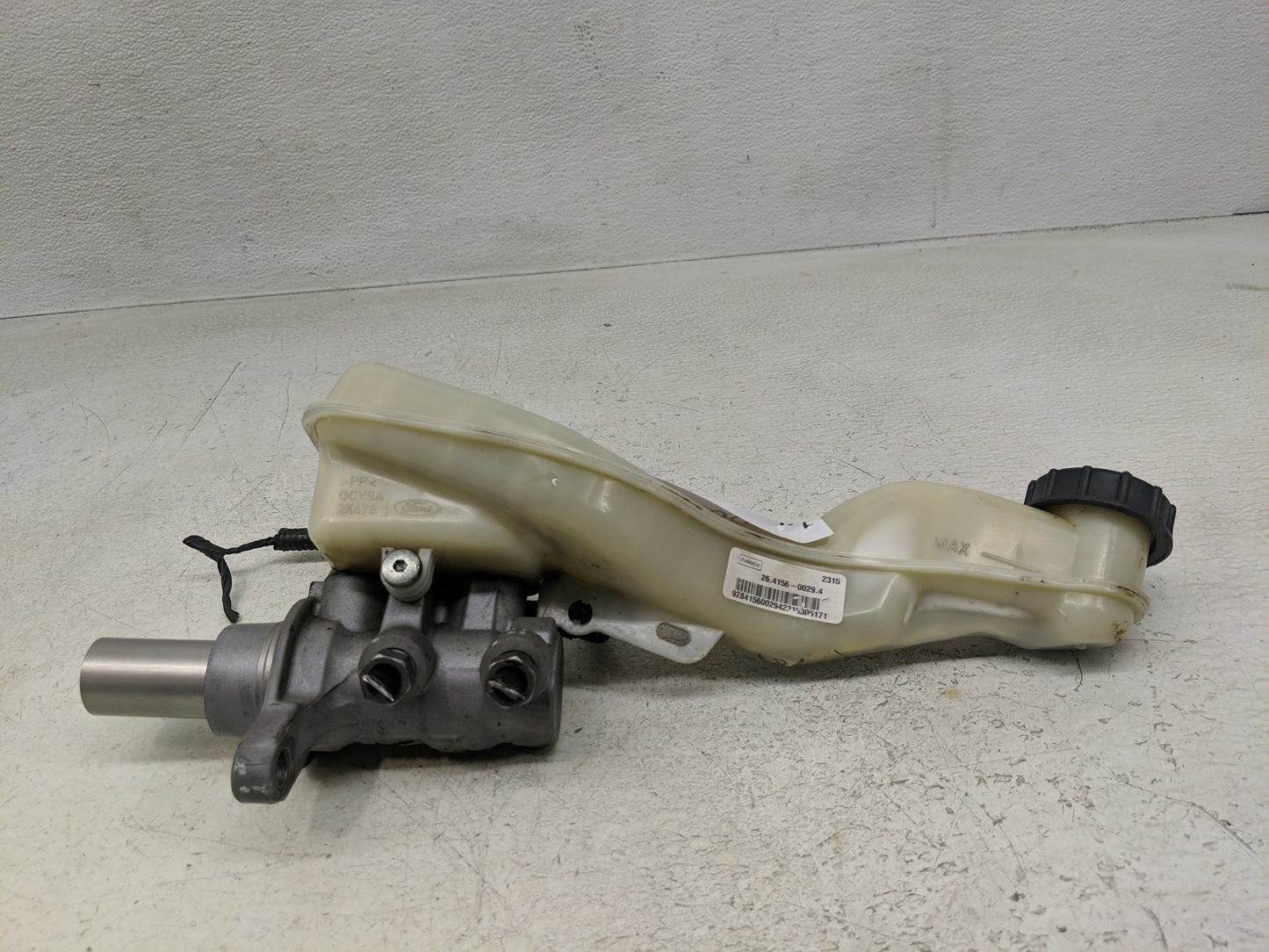 2015-2020 Ford Edge Brake Master Cylinder - Oemusedautoparts1.com