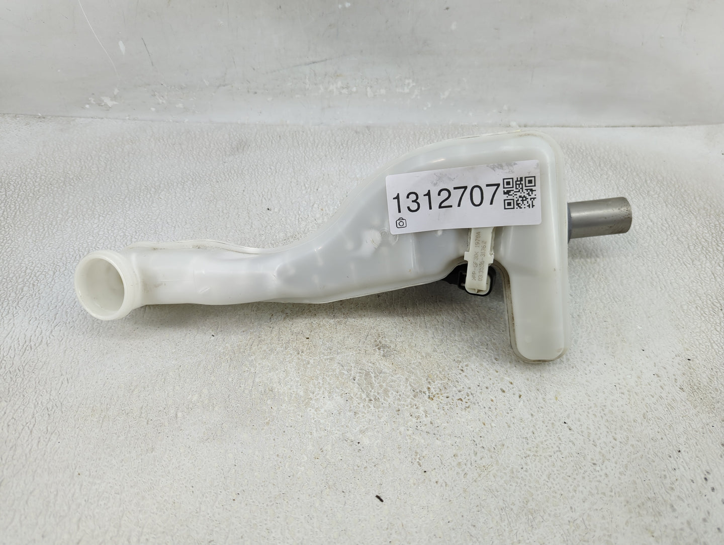 2015-2020 Ford Edge Brake Master Cylinder - Oemusedautoparts1.com