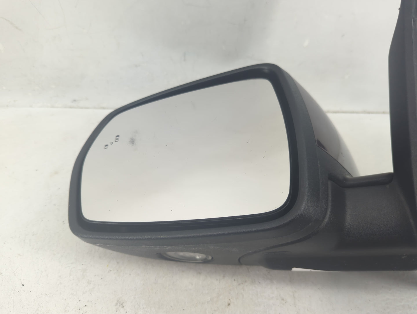 2019-2020 Ford Edge Driver Side View Mirror - Left Door Mirror OEM Used - Oemusedautoparts1.com
