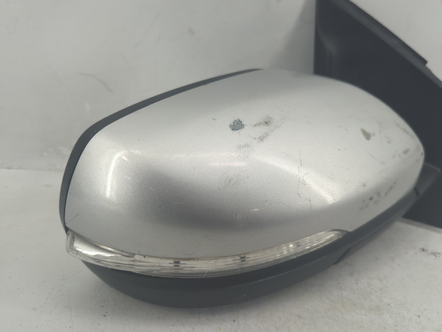 2019-2020 Ford Edge Passenger Side View Mirror - Right Door Mirror OEM Used - Oemusedautoparts1.com