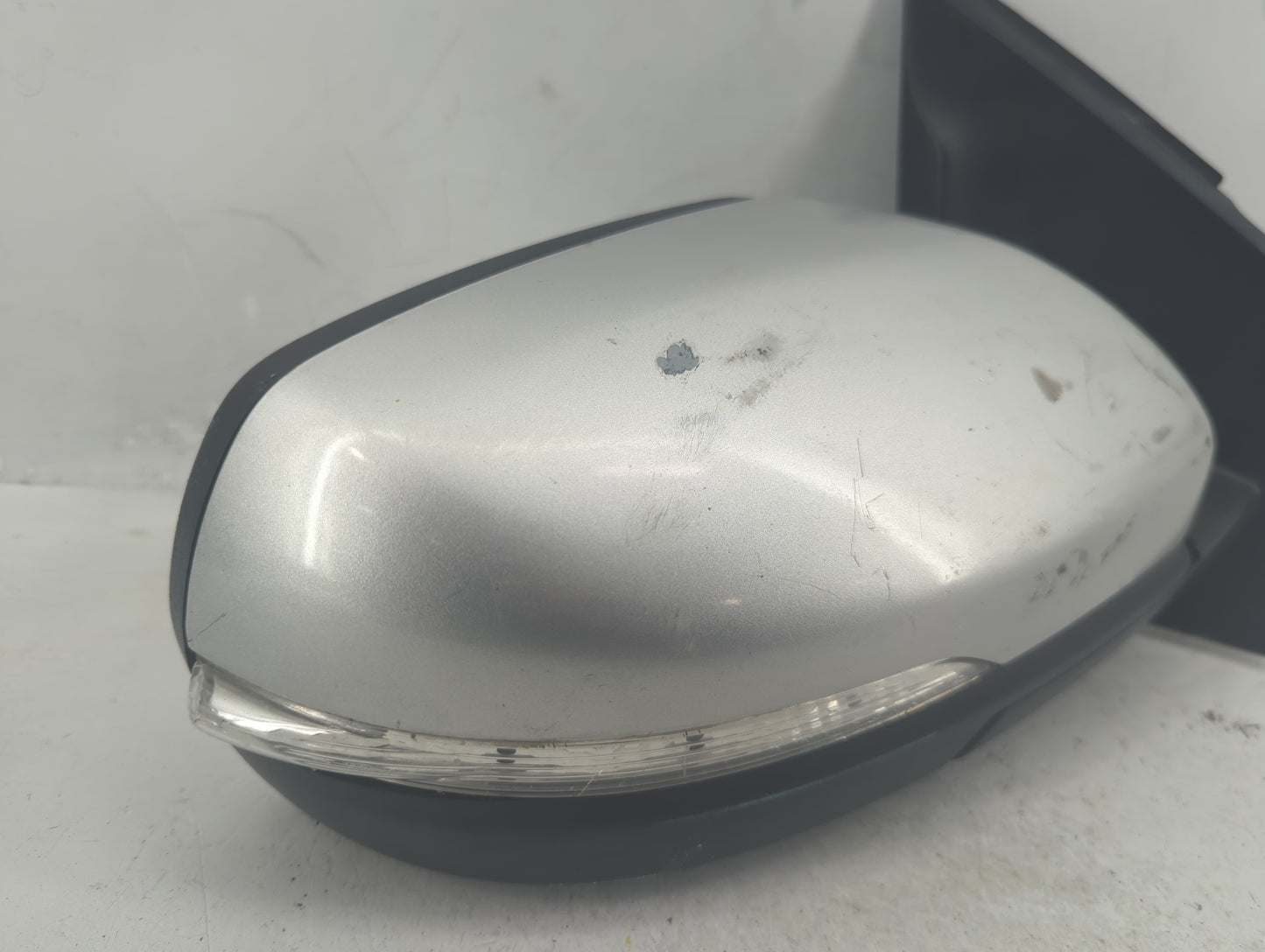 2019-2020 Ford Edge Passenger Side View Mirror - Right Door Mirror OEM Used - Oemusedautoparts1.com