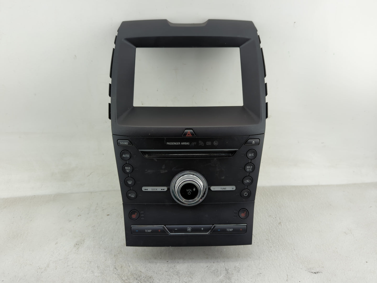 2019-2020 Ford Edge Radio AM FM Cd Player Receiver Replacement P/N:KT4T-18E245-CC Fits Fits 2019 2020 OEM Used Auto Parts - 