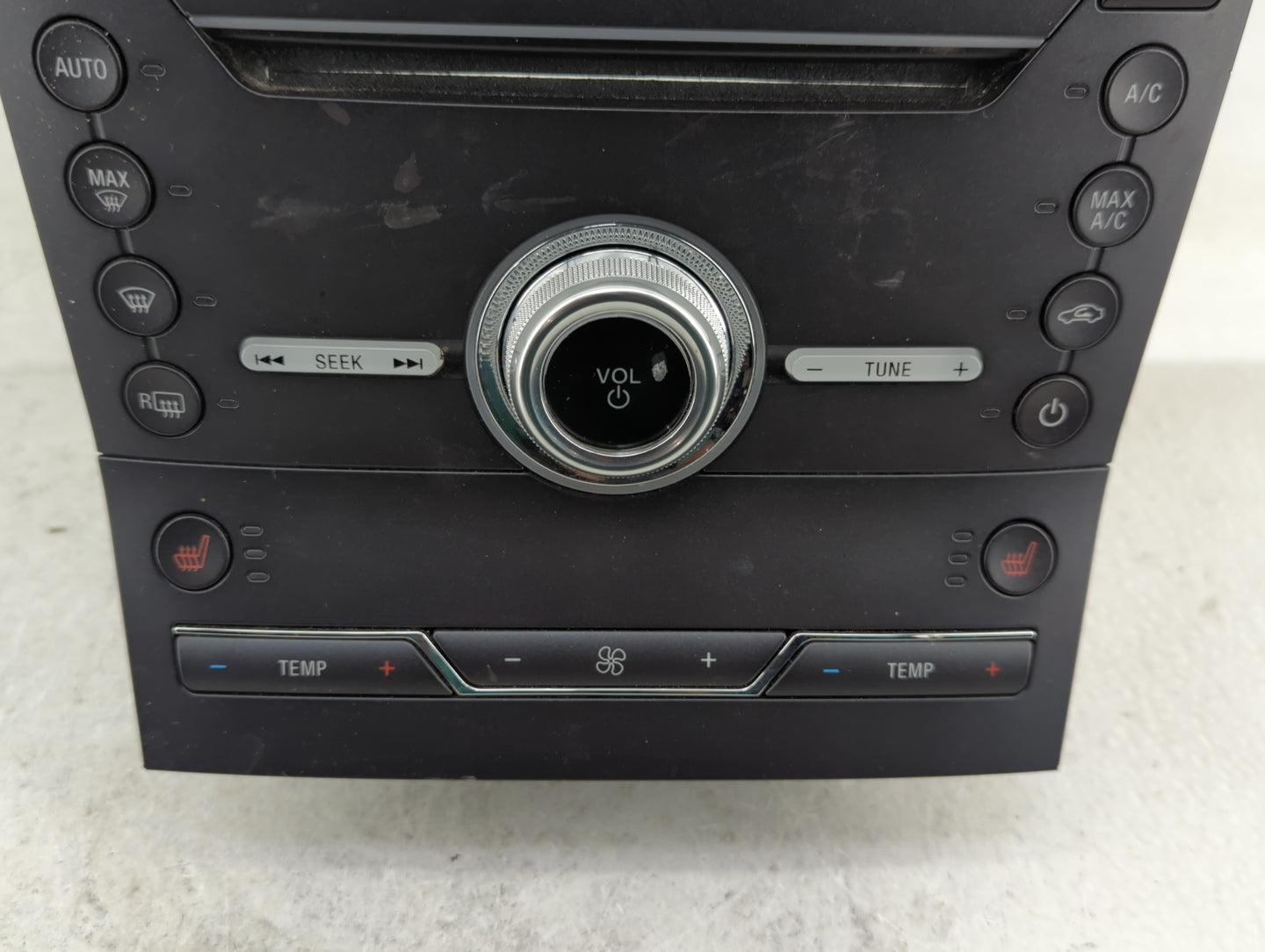 2019-2020 Ford Edge Radio AM FM Cd Player Receiver Replacement P/N:KT4T-18E245-CC Fits Fits 2019 2020 OEM Used Auto Parts - 