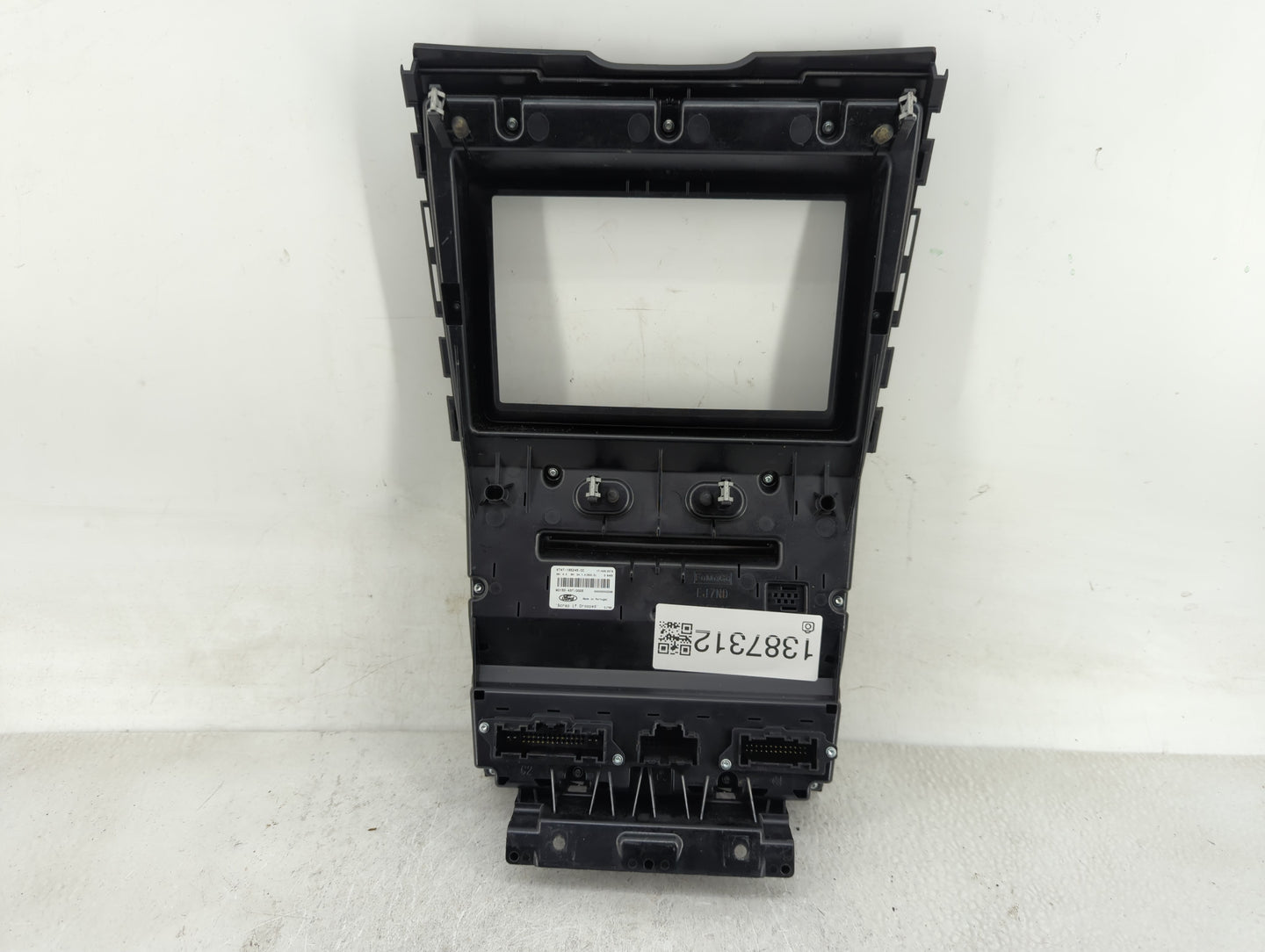 2019-2020 Ford Edge Radio AM FM Cd Player Receiver Replacement P/N:KT4T-18E245-CC Fits Fits 2019 2020 OEM Used Auto Parts - 