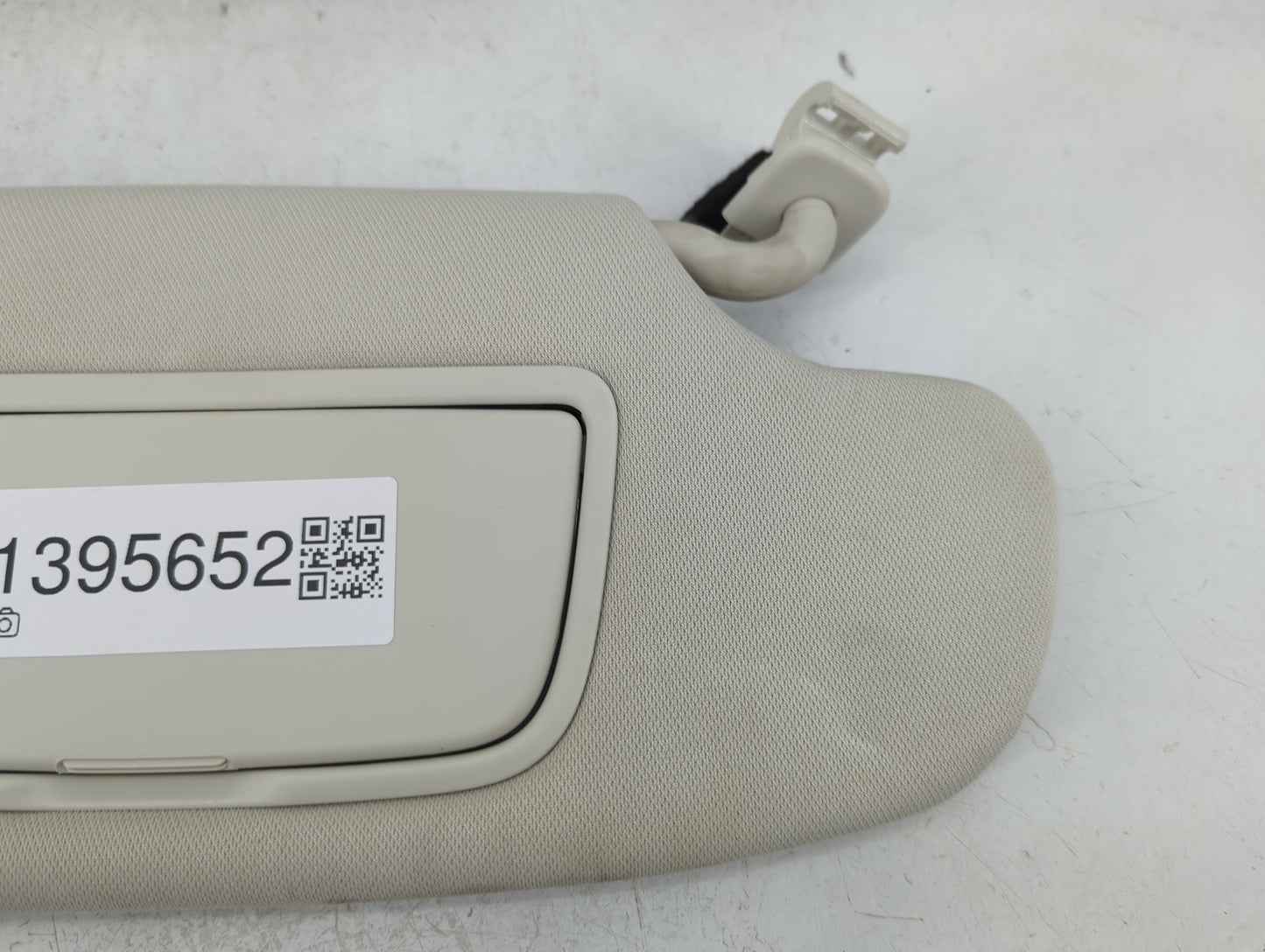 2015-2020 Ford Edge Sun Visor Shade Replacement Passenger Right Mirror Fits Fits 2015 2016 2017 2018 2019 2020 OEM Used Auto