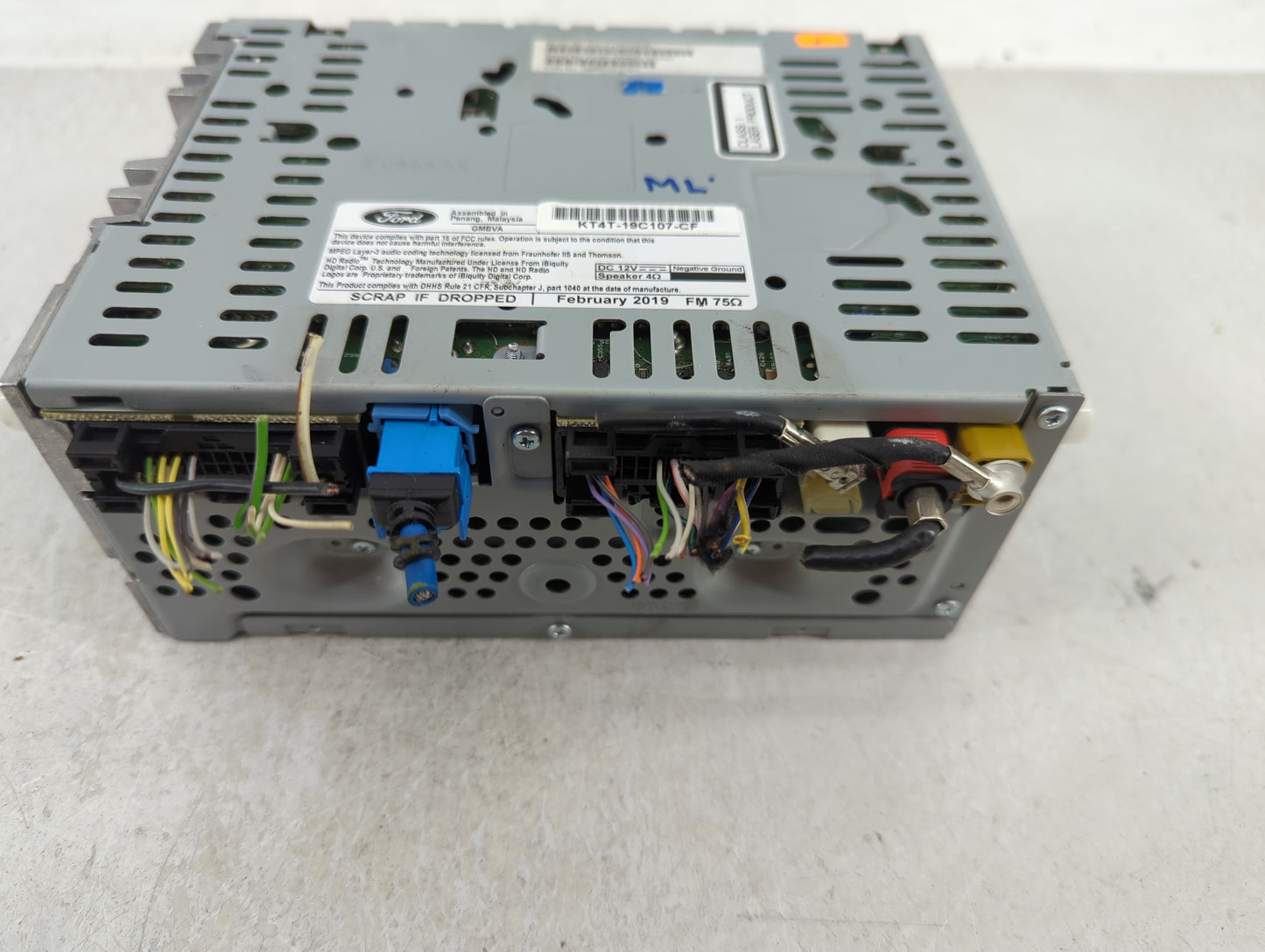 2019 Ford Edge Radio AM FM Cd Player Receiver Replacement P/N:KT4T-19C107-CF Fits OEM Used Auto Parts - Oemusedautoparts1.co