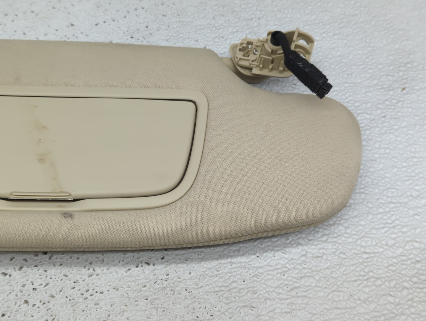 2015-2020 Ford Edge Sun Visor Shade Replacement Passenger Right Mirror Fits Fits 2015 2016 2017 2018 2019 2020 OEM Used Auto