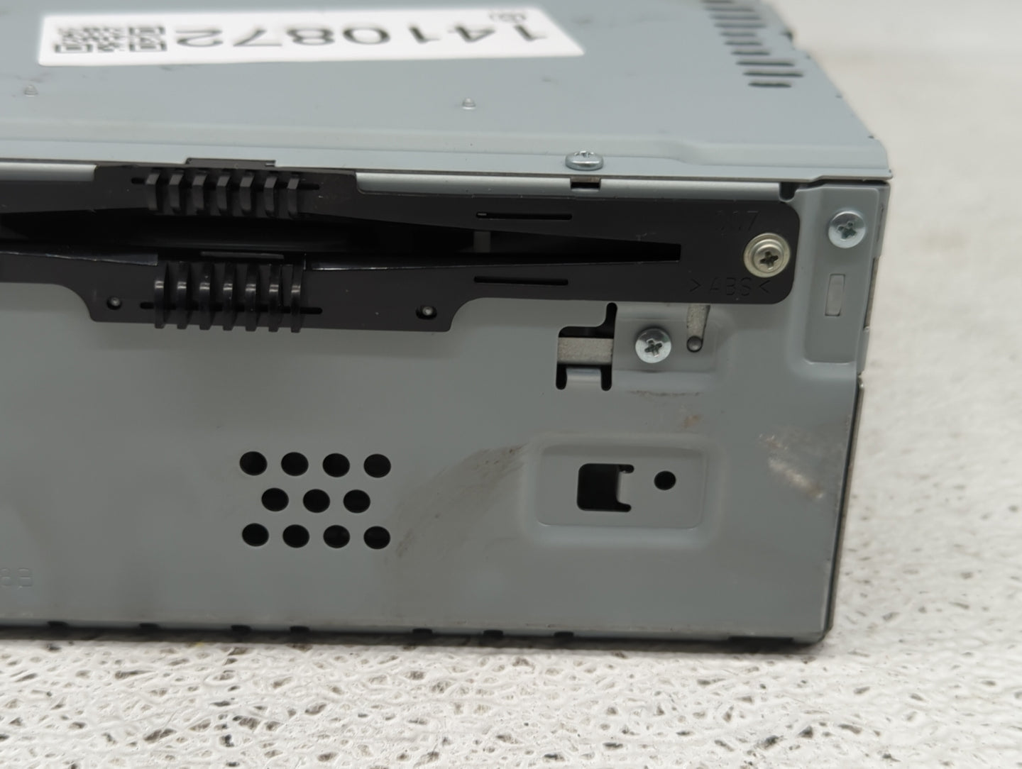 2019 Ford Edge Radio AM FM Cd Player Receiver Replacement P/N:KT4T-19C107-CE Fits OEM Used Auto Parts - Oemusedautoparts1.co