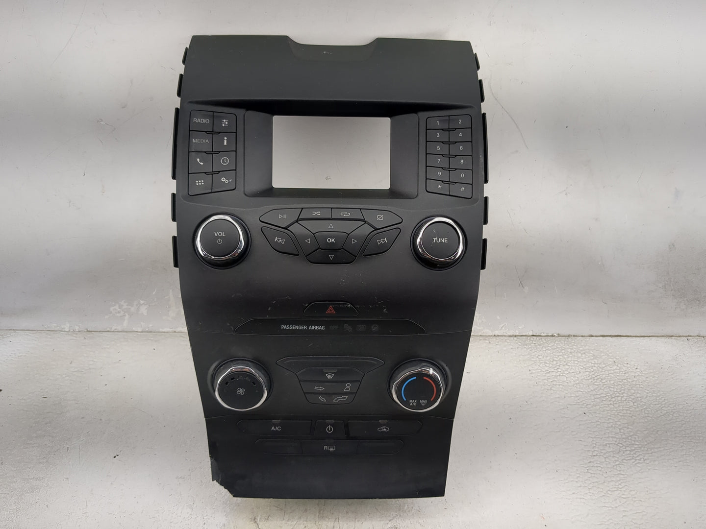 2019-2020 Ford Edge Radio Control Panel 1469802 - Oemusedautoparts1.com