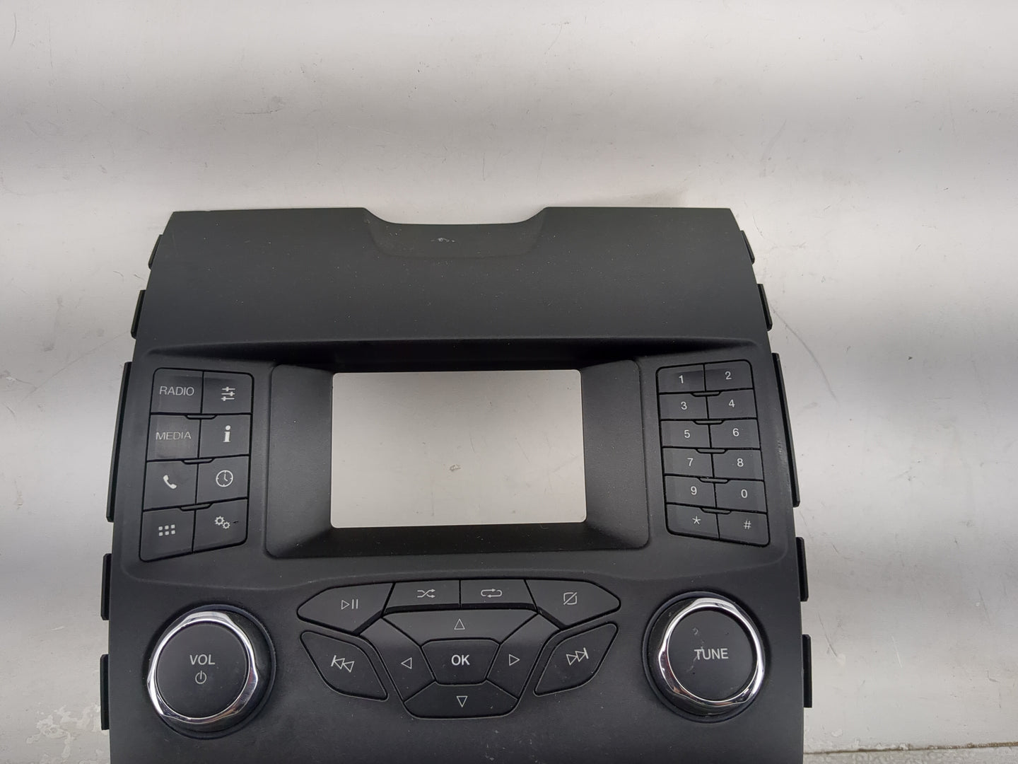 2019-2020 Ford Edge Radio Control Panel 1469802 - Oemusedautoparts1.com