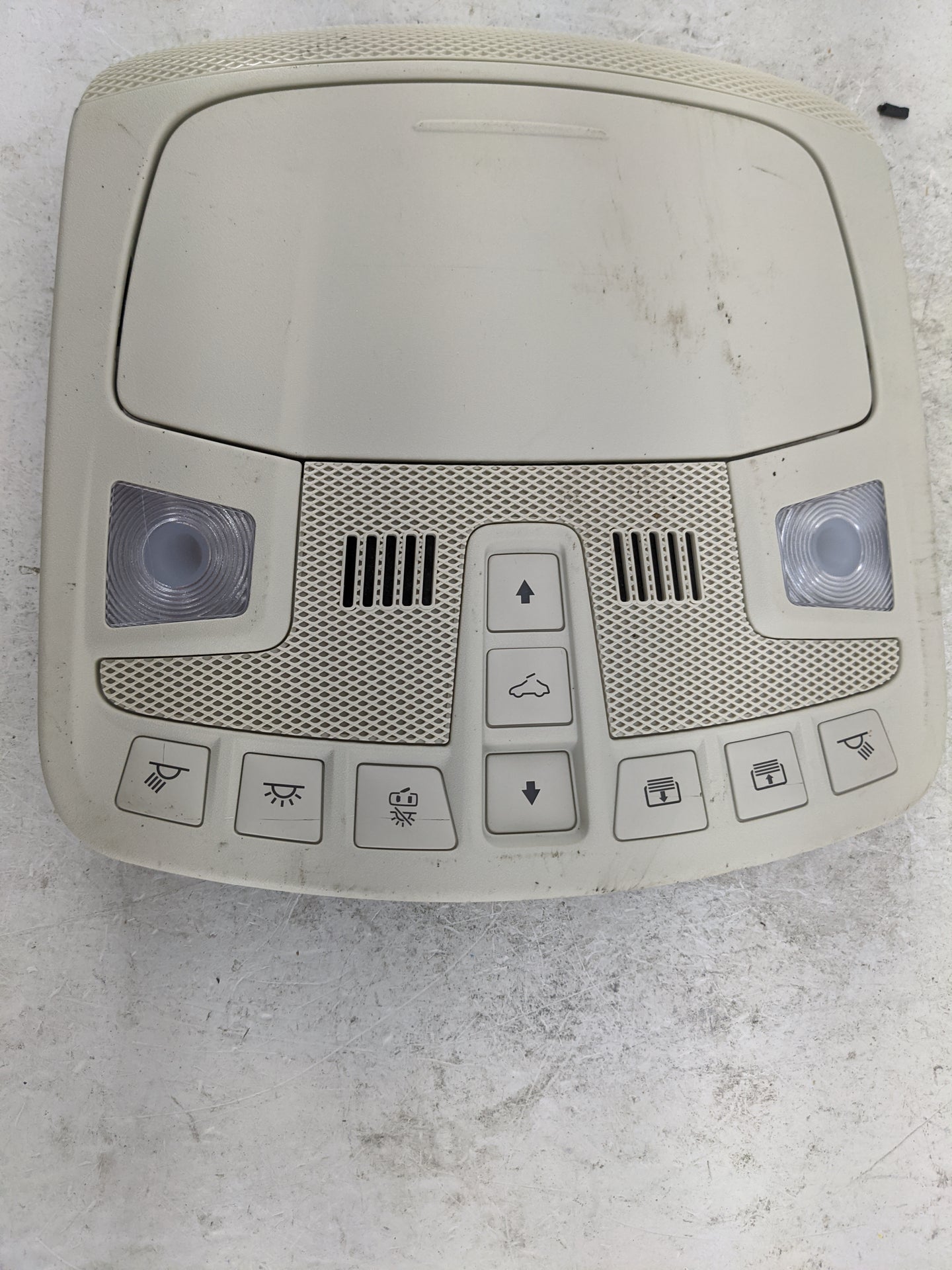 2019 Ford Edge Overhead Roof Console Tan - Oemusedautoparts1.com