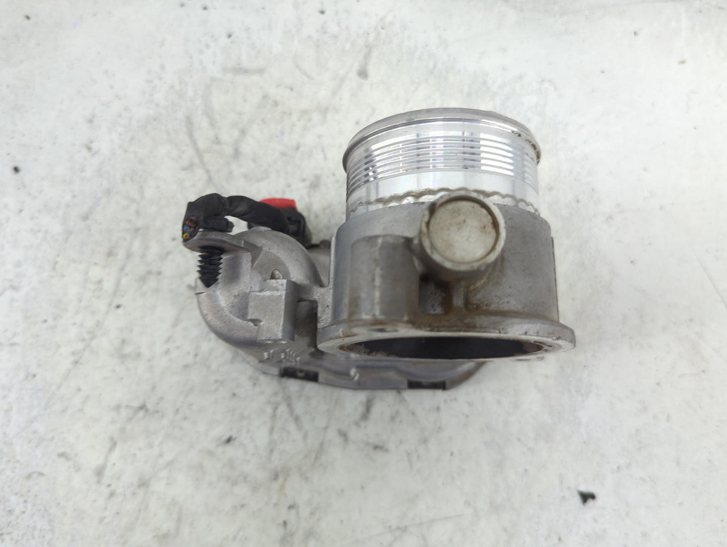 2019-2020 Ford Edge Throttle Body P/N:K2GE-9F991-AA 0280750692 Fits Fits 2019 2020 2021 2022 OEM Used Auto Parts - Oemusedau