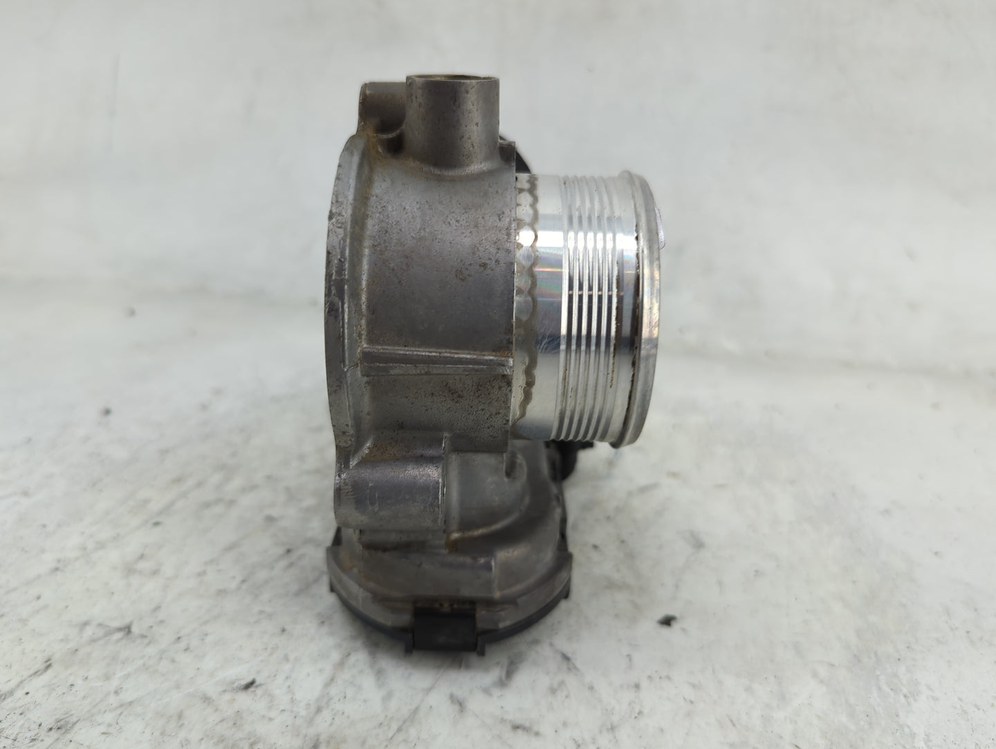 2019-2020 Ford Edge Throttle Body P/N:K2GE-9F991-AA 0280750692 Fits Fits 2019 2020 2021 2022 OEM Used Auto Parts - Oemusedau